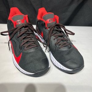 Nike Shoes Red Black White size 8